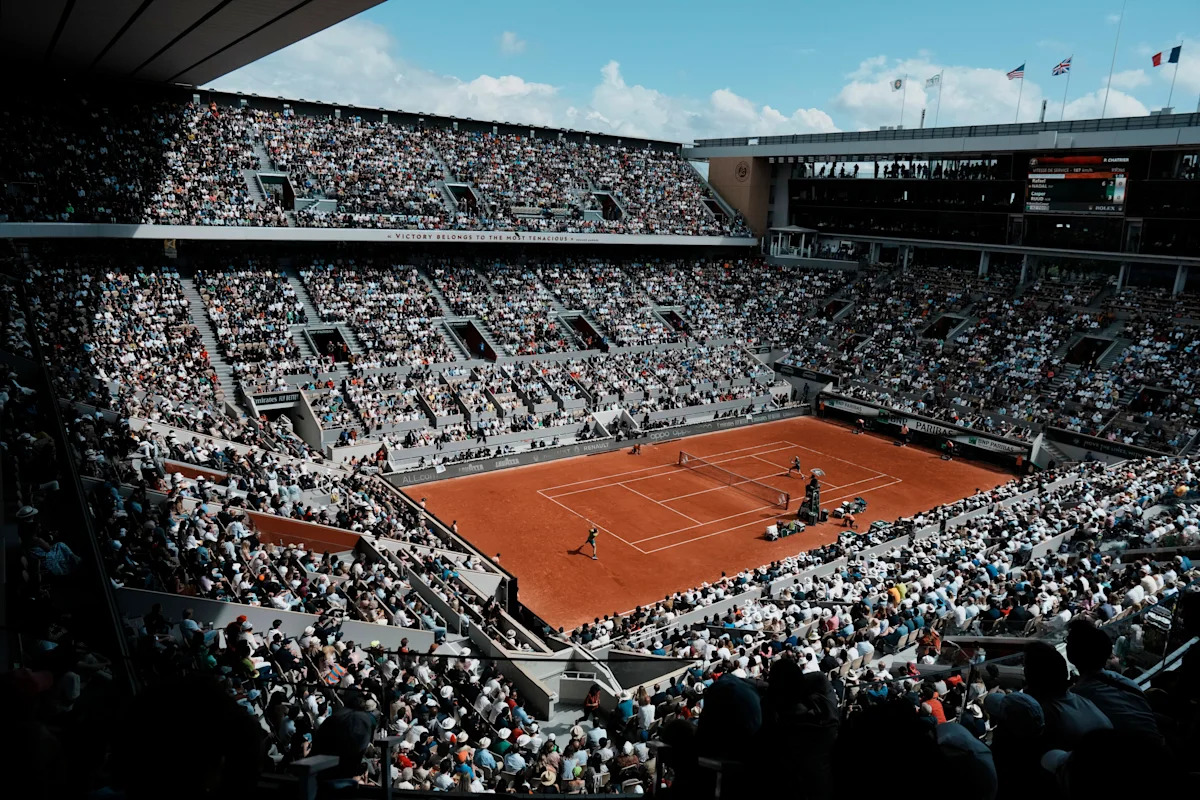 Top tennis players slam Roland Garros prize money, citing a shrinking share of tournament revenue – AOL