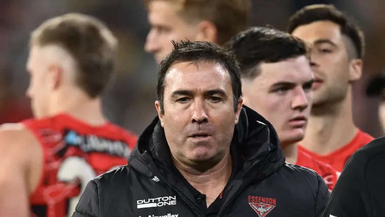 Essendon reach new low as three Bombers injured in Dreamtime clash ing News